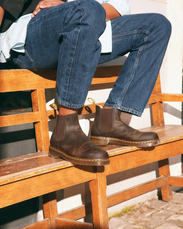 DR MARTENS 2976 | CRAZY HORSE